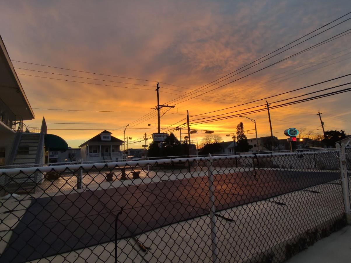 Pilgrim'S Pride Motel Wildwood Esterno foto