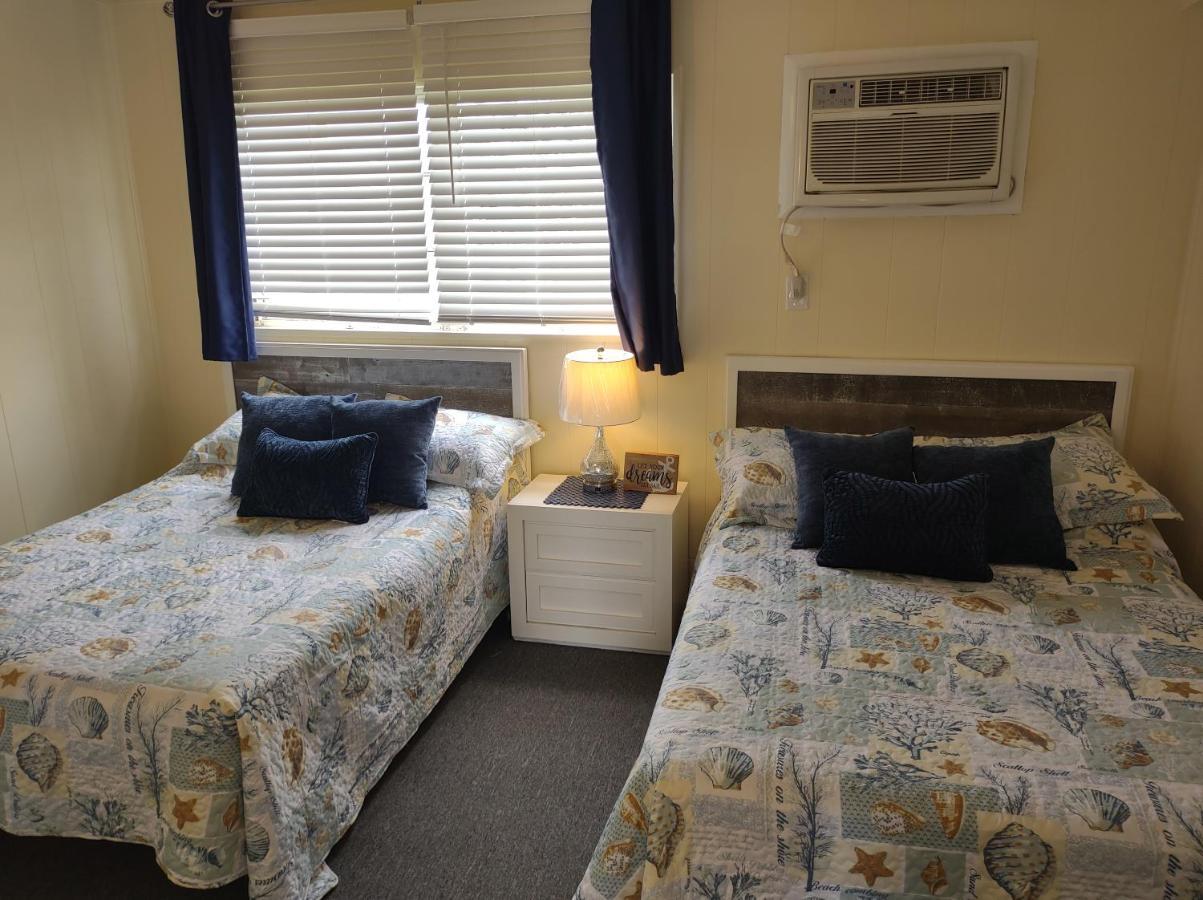 Pilgrim'S Pride Motel Wildwood Esterno foto
